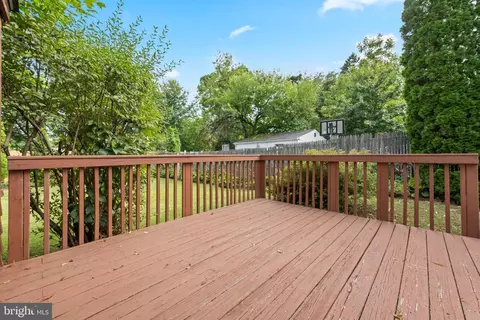 Exterior - 77 Forest Rd, Springfield, PA 19064 photo 6 of 9