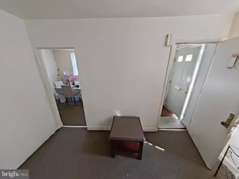 Entry Way - 6846 Marshall Rd, Darby, PA 19082 photo 2 of 9
