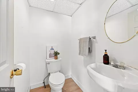 Bath - 35 Marshall Ave, Marcus Hook, PA 19061 photo 1 of 3