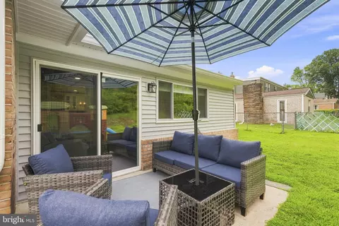 Exterior - 44 S Brookside Rd, Springfield, PA 19064 photo 6 of 10