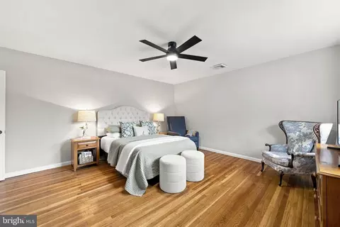 Bedroom - 44 S Brookside Rd, Springfield, PA 19064 photo 2 of 9