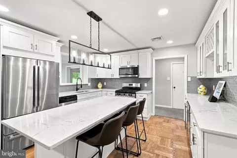Kitchen - 44 S Brookside Rd, Springfield, PA 19064 photo 5 of 10