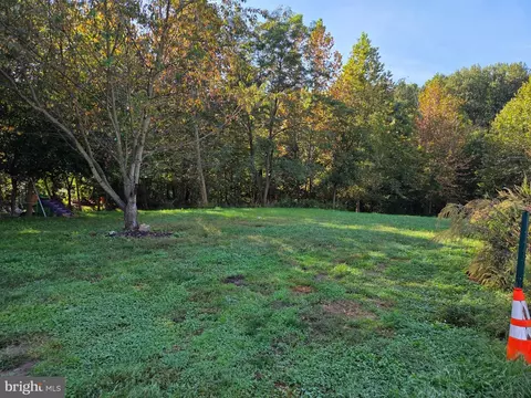 0 W Helms Mnr, Marcus Hook, PA 19061