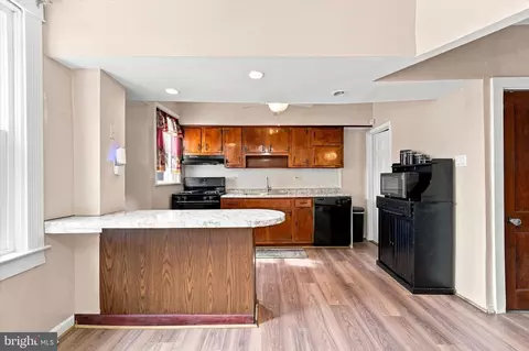 Kitchen - 7 Oakley Rd, Darby, PA 19082 photo 1 of 4