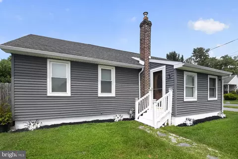 Exterior - 300 Walnut St, Boothwyn, PA 19061 photo 6 of 8