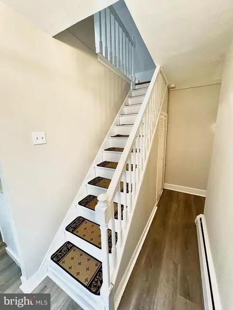 Entry Way - 300 Walnut St, Boothwyn, PA 19061 photo 11 of 12