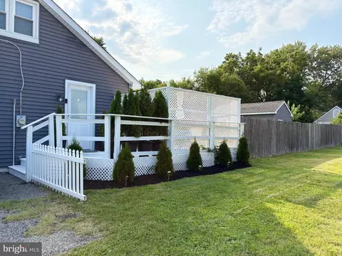 Exterior - 300 Walnut St, Boothwyn, PA 19061 photo 8 of 8