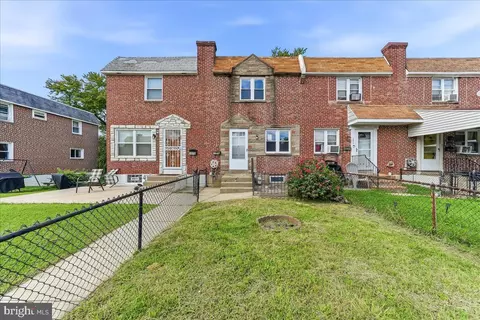 1976 Carter Rd, Folcroft, PA 19032