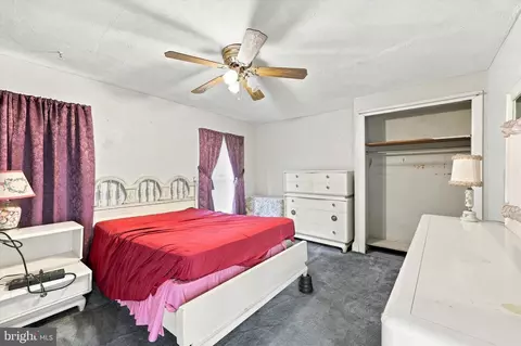 Bedroom - 219 Irving St, Marcus Hook, PA 19061 photo 2 of 4
