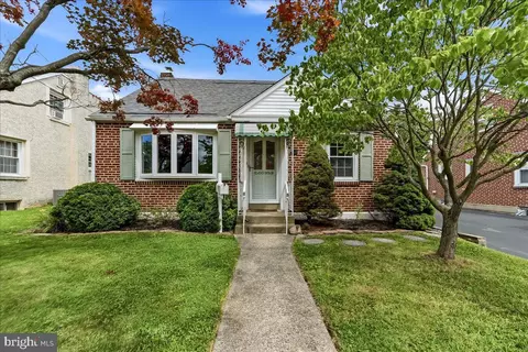 413 Lindsay St, Ridley Park, PA 19078