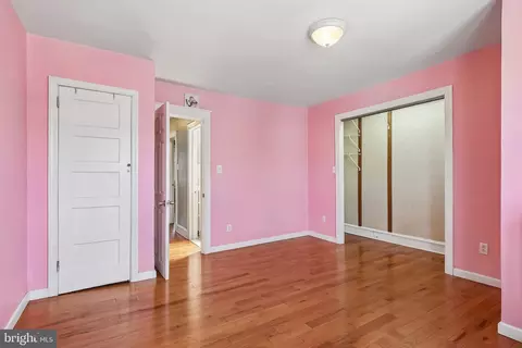 Bedroom - 7046 Clover Ln, Darby, PA 19082 photo 4 of 5
