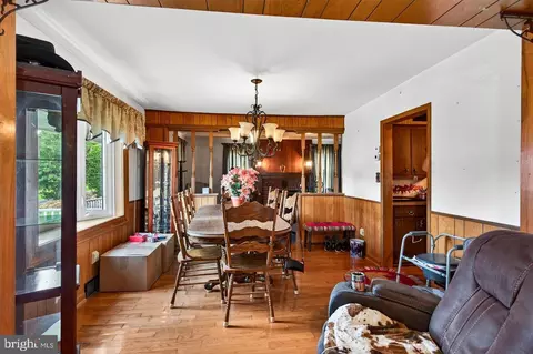Dining - 1819 Larkin Rd, Boothwyn, PA 19061 photo 3 of 6