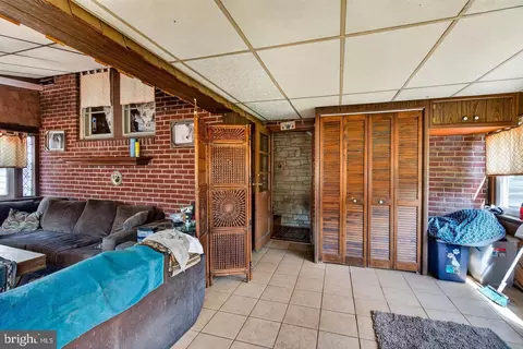 Entry Way - 1819 Larkin Rd, Boothwyn, PA 19061 photo 3 of 3