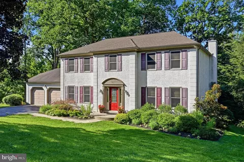 100 Park Ln, Glen Mills, PA 19342