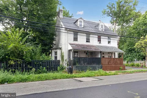 316 E 24th St, Chester, PA 19013