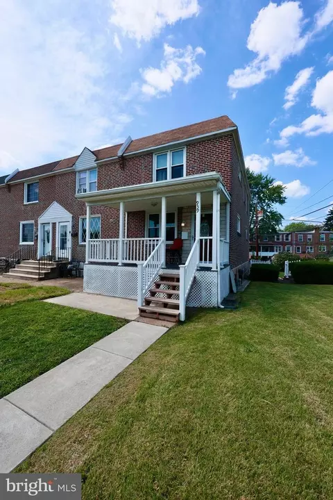 939 Maple Ave, Glenolden, PA 19036