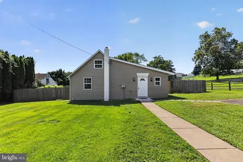 4012 Greenwood Ave, Boothwyn, PA 19061