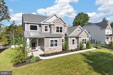 119 Bella Dr, Broomall, PA 19008