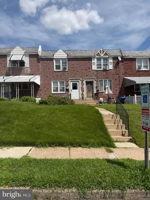 561 S 3rd St, Darby, PA 19023
