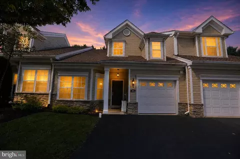 Exterior - 45 Dresner Cir, Ogden, PA 19061 photo 10 of 10