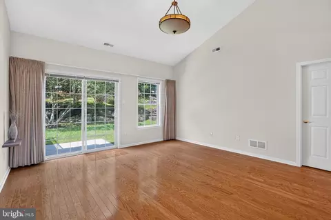 Living - 45 Dresner Cir, Ogden, PA 19061 photo 1 of 3