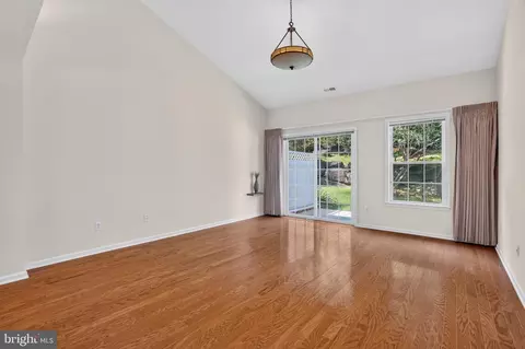 Living - 45 Dresner Cir, Ogden, PA 19061 photo 3 of 3