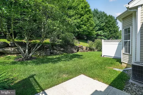 Exterior - 45 Dresner Cir, Ogden, PA 19061 photo 2 of 10