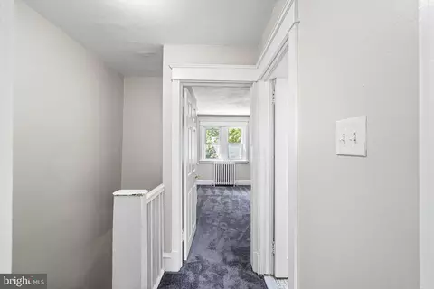 Entry Way - 435 Croyden Rd, Darby, PA 19082 photo 3 of 4
