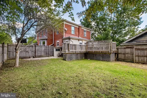 Exterior - 1114 County Line Rd, Wayne, PA 19087 photo 10 of 12