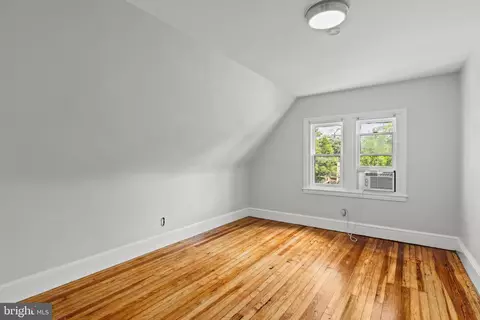 Bedroom - 1114 County Line Rd, Wayne, PA 19087 photo 4 of 4