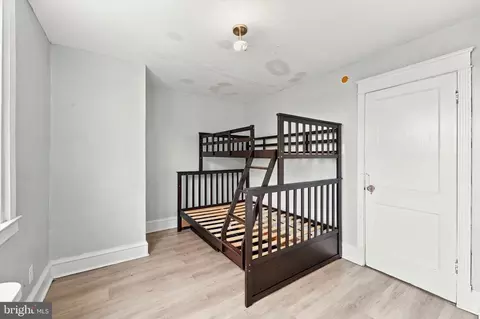 Bedroom - 557 Timberlake Rd, Darby, PA 19082 photo 2 of 4