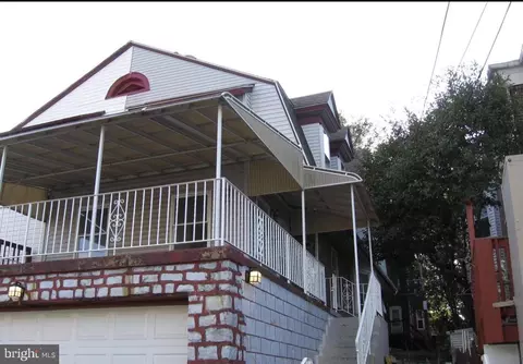 14 Park Ave, Millbourne, PA 19082