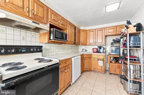 Kitchen - 8512 Monroe St, Darby, PA 19082 photo 1 of 1