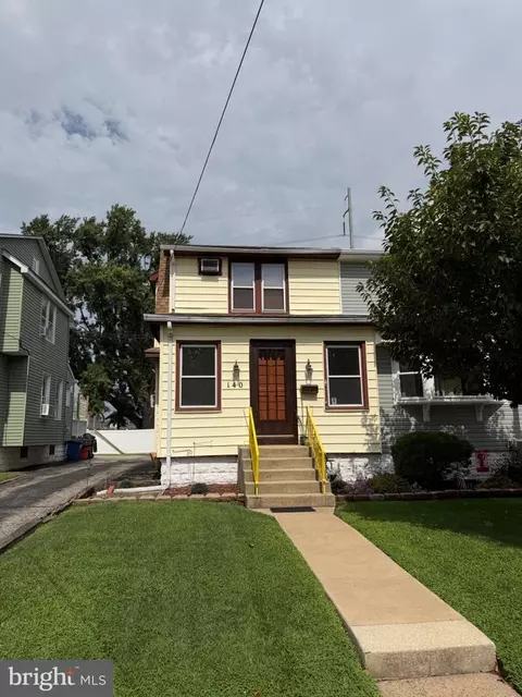 140 N Llanwellyn Ave #1, Glenolden, PA 19036