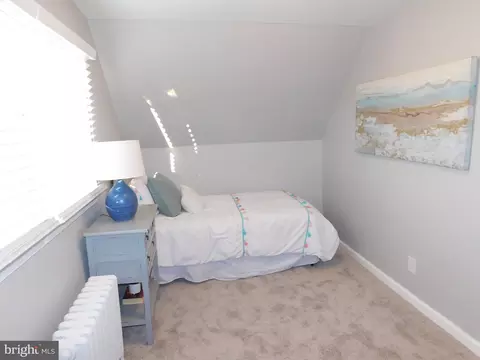 Bedroom - 517 Johnson Ave, Linwood, PA 19061 photo 4 of 6