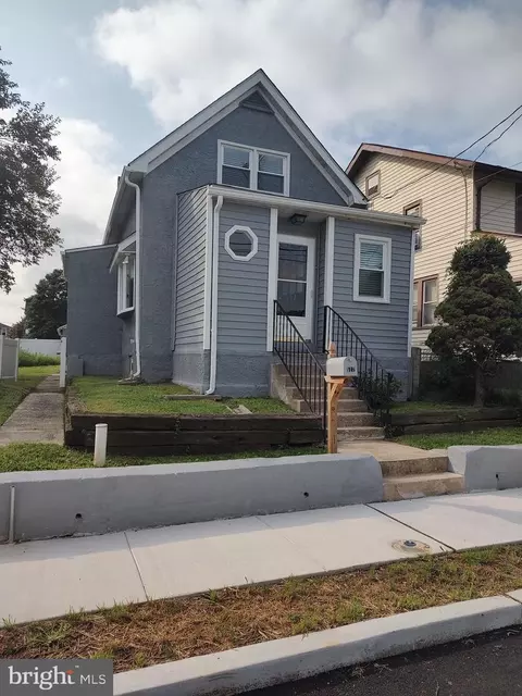 517 Johnson Ave, Linwood, PA 19061
