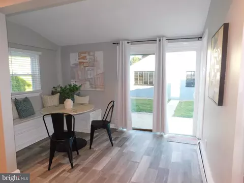 Dining - 517 Johnson Ave, Linwood, PA 19061 photo 1 of 1