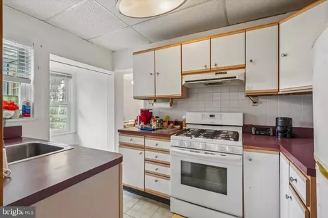Kitchen - 214-216 Beech Rd, Wallingford, PA 19086 photo 1 of 1