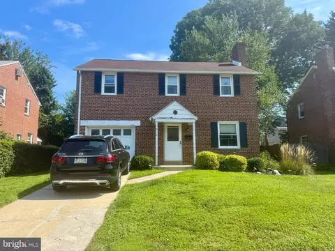 913 Addingham Ave, Drexel Hill, PA 19026