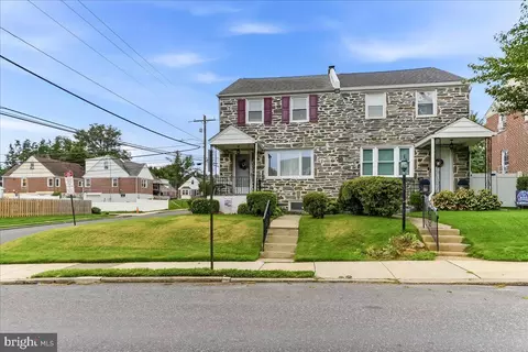 1100 Cobbs St, Drexel Hill, PA 19026