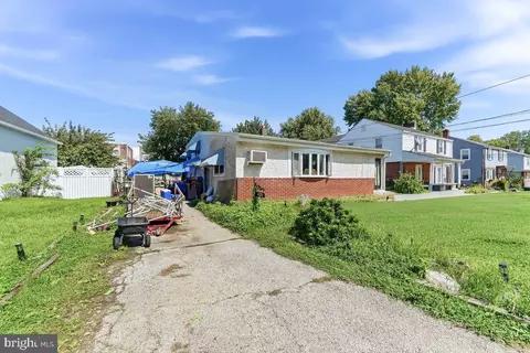 426 Folsom Ave, Folsom, PA 19033