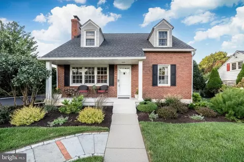3523 Rhoads Ave, Newtown Square, PA 19073