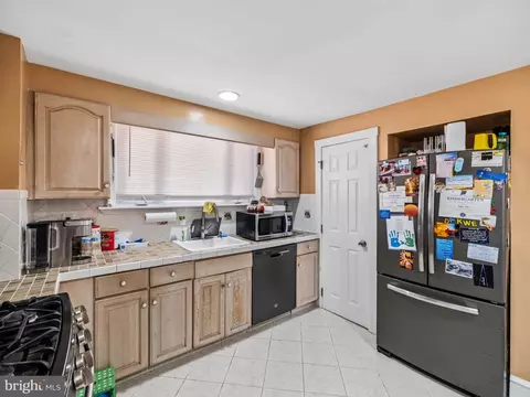Kitchen - 306 S State Rd, Darby, PA 19082 photo 2 of 2
