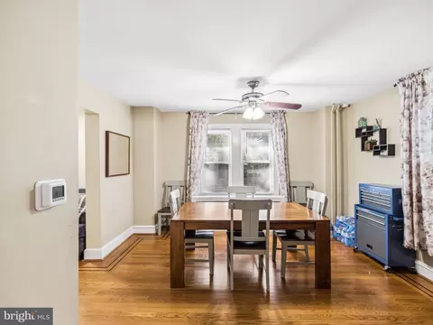 Dining - 306 S State Rd, Darby, PA 19082 photo 2 of 3
