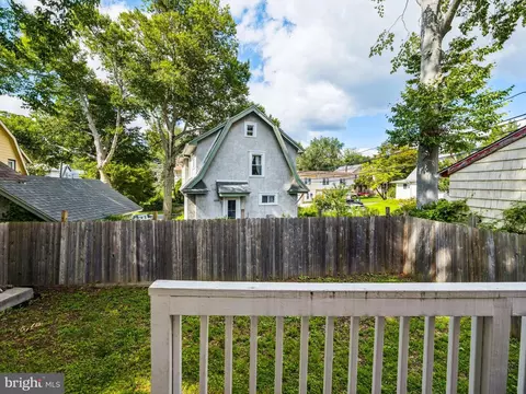 Exterior - 306 S State Rd, Darby, PA 19082 photo 5 of 5