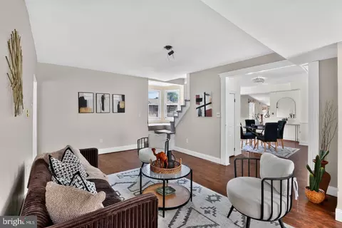 916 Spruce St, Collingdale, PA 19023