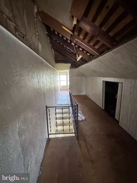 Entry Way - 307 Taylor Ave, Linwood, PA 19061 photo 2 of 2