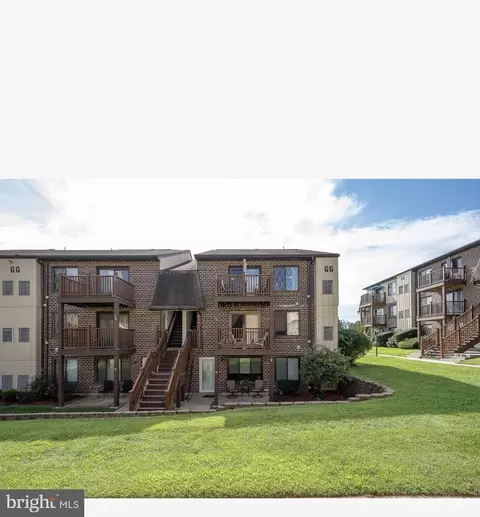 5200 Hilltop Dr Gg 26 #504, Brookhaven, PA 19015