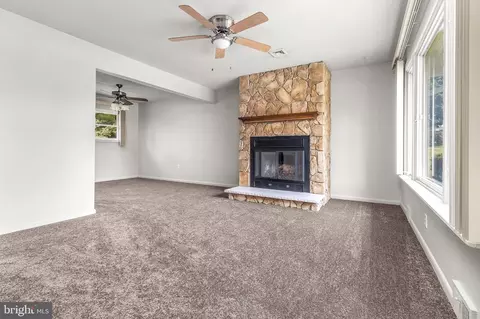 Living - 2660 Mill Rd, Ogden, PA 19061 photo 2 of 5