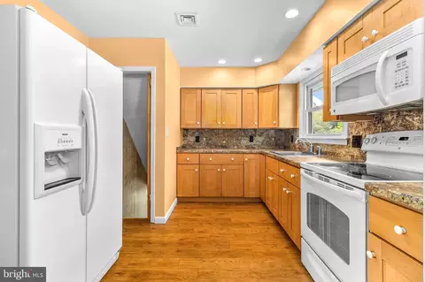 Kitchen - 2660 Mill Rd, Ogden, PA 19061 photo 2 of 2